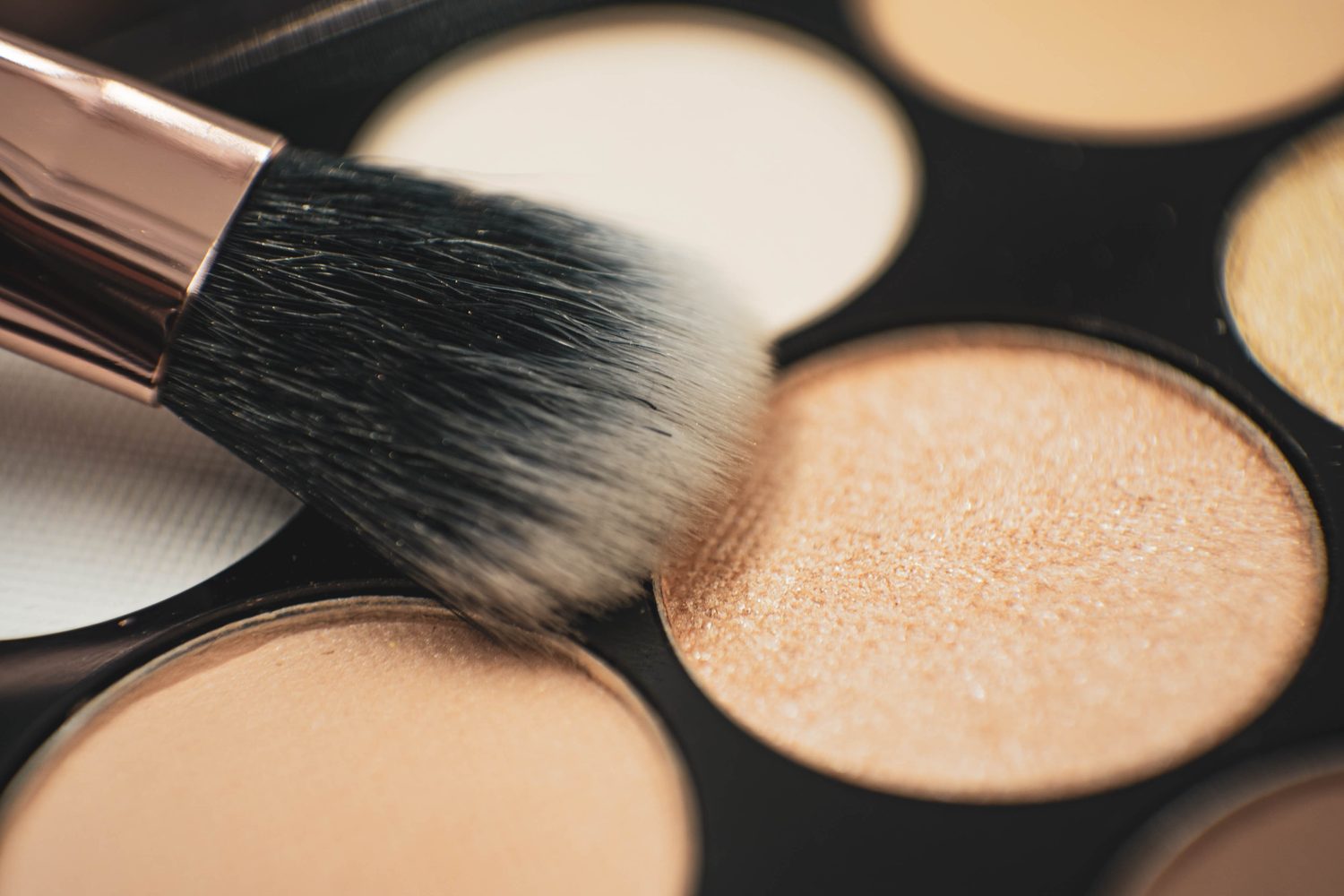 Make-up-Anwendung im Verda-Salon